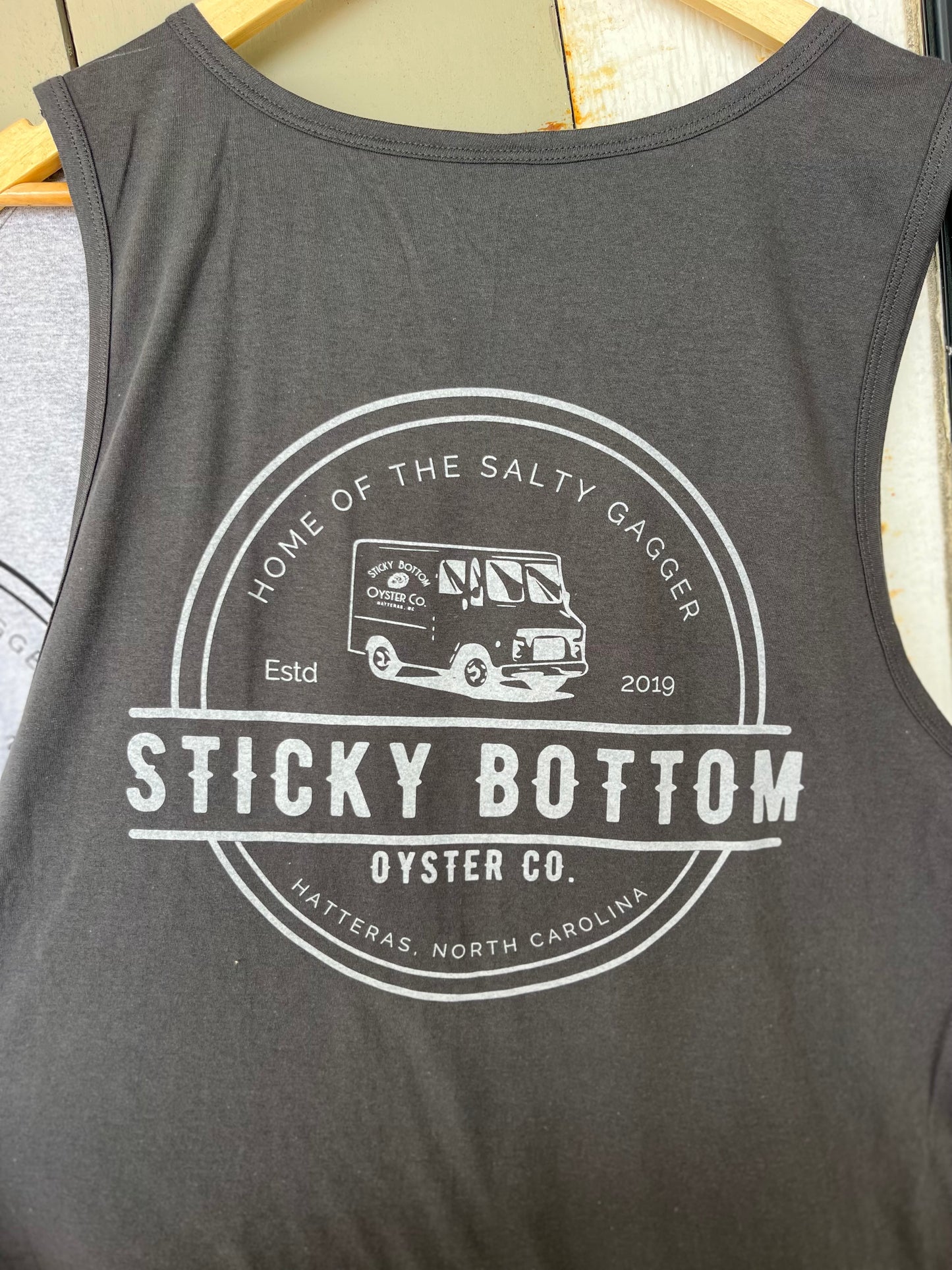 Oyster truck vintage logo tanks